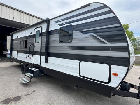 2021 Grand Design Transcend Xplor 261BH Towable trailer in Kettering