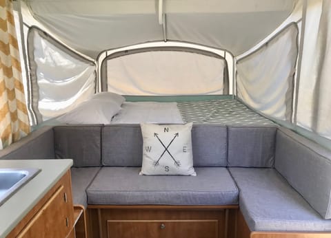 Cozy Pop Up Trailer - we deliver and set up! Towable trailer in Santa Barbara