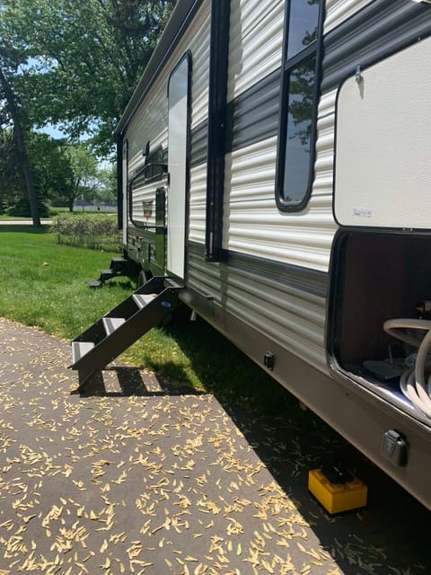 2021 Forest River RV Wildwood 26DBUD Towable trailer in Ferndale