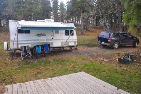 Kid Approved, Easy Pulling 19' Travel Trailer Towable trailer in Silverdale