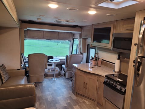 Todd's RV Rental Drivable vehicle in Olathe