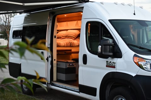 The Sunset High Roof 3500 Campervan in Spokane Valley