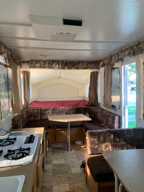 2009 Forest River Rock wood Freedom 2270 Towable trailer in Porter