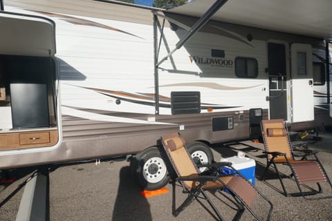 2018 Forest River RV Wildwood 30QBSS Towable trailer in Henderson