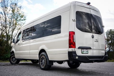 Great Van for Tailgaiting or for Touring the US! Reisemobil in Hendersonville