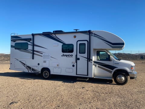 Agatha the family adventurer! (2020 Jayco Redhawk) Véhicule routier in Palmer