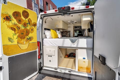 Van Gogh - 2019 Promaster Dodge 159 Hightop Reisemobil in Oaks