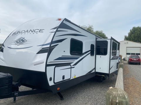 2021 Heartland Sundance Ultra Lite 265 BH Towable trailer in Pasco