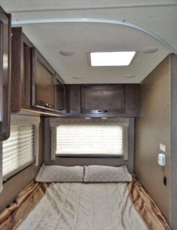 2019 Thor Motor Coach Four Winds 23U Drivable vehicle in Brentwood