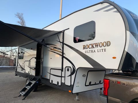 2020 Rockwood Ultra Lite 2881S Towable trailer in Kalamazoo