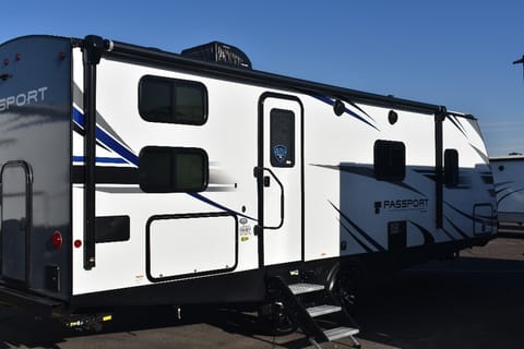 2021 KEYSTONE WITH BUNKHOUSE Tráiler remolcable in Missouri