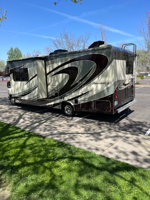 2015 Forest River RV Sunseeker 2700DS Ford Drivable vehicle in Rocklin