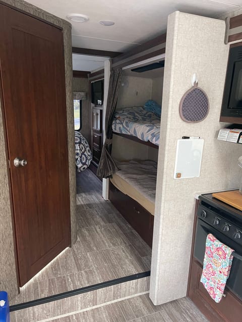 2018 Forest River Sunseeker 32ft Bunkhouse Véhicule routier in Eagle River