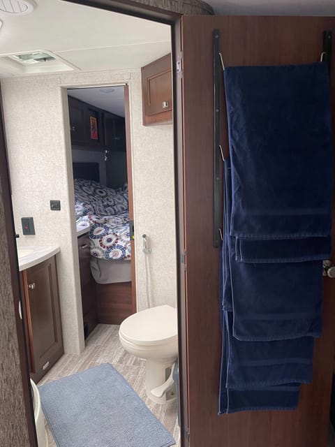 2018 Forest River Sunseeker 32ft Bunkhouse Vehículo funcional in Eagle River