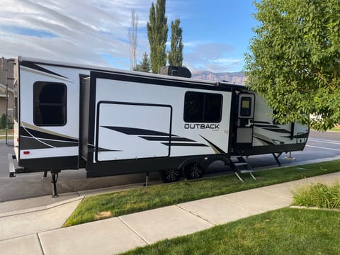 "Dick and Jackie's Home Away Suite" Towable trailer in West Jordan