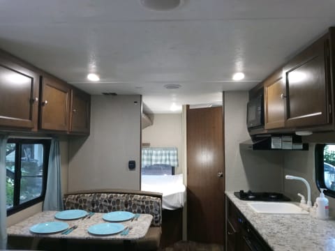 2018 Keystone RV Hideout Single Axle 185LHS Remorque tractable in Dade City