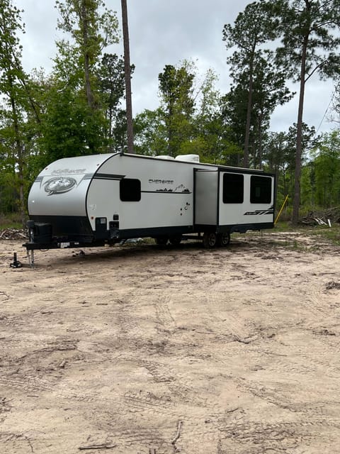 2020 Forest River RV Cherokee Black Label 274RKBL Towable trailer in Lake Livingston