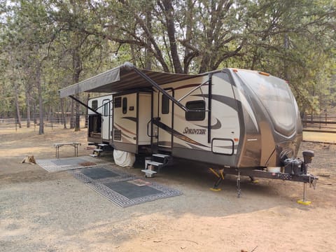 The great outdoors Towable trailer in Citrus Heights