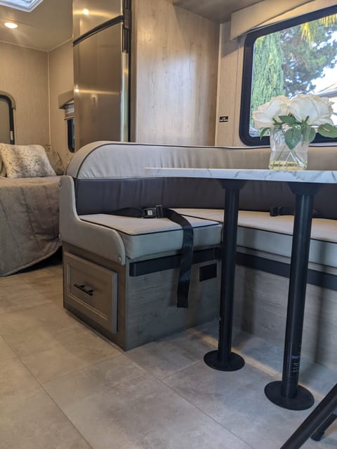 *NEW LISTING* 2021 Coachmen FL - 22XG - DELIVERY Vehículo funcional in Simi Valley