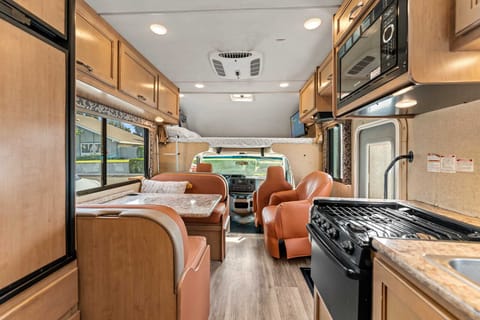 2019 Thor Four Winds 23U S4 Véhicule routier in North Tustin