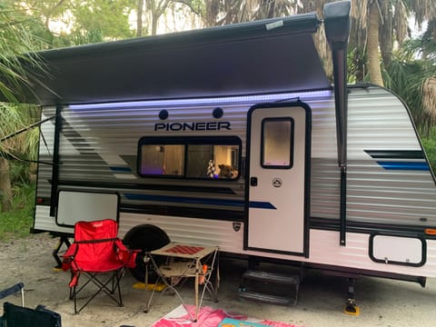 2021 Heartland Pioneer BH 170 Towable trailer in Pinellas Park