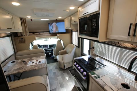 2022 Thor Motor Coach Chateau 23U-4137 Veicolo da guidare in Coloma