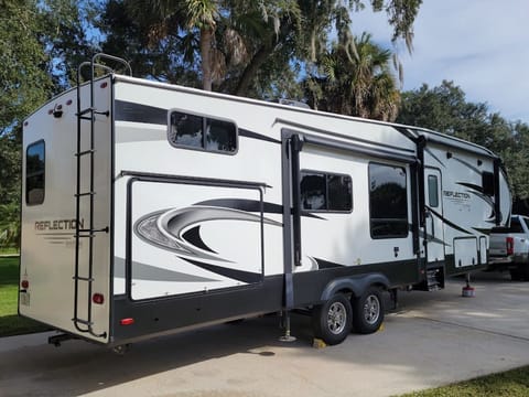 2020 Grand Design Reflection 311BHS Towable trailer in Titusville