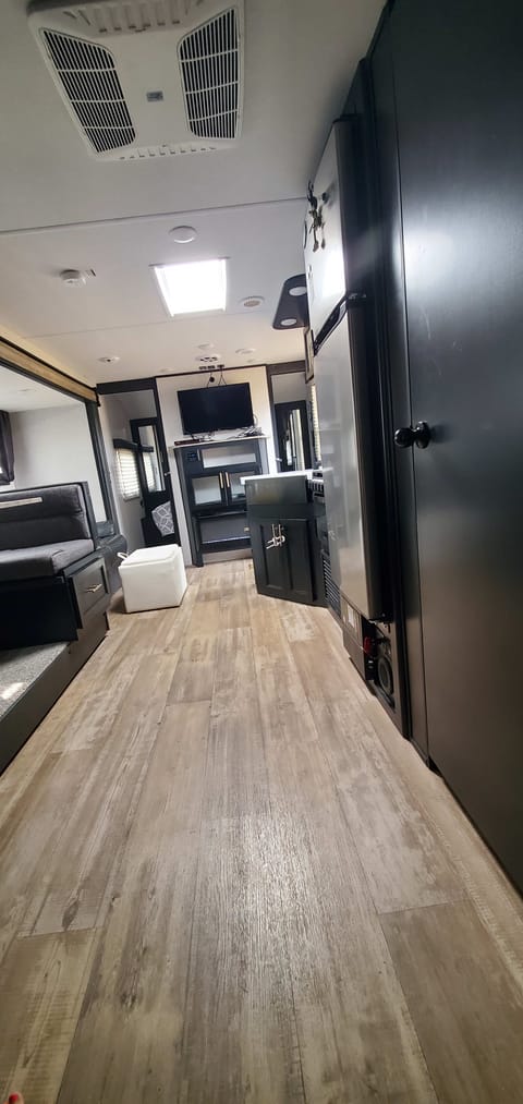2021 Forest River RV Cherokee Grey Wolf 26DBH Towable trailer in Edmond