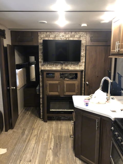 2018 Forest River RV Cherokee Wolf Pack 25PACK12plus Towable trailer in Lake Lanier