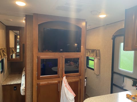 2016 Prime Time RV Tracer 3150BHD Towable trailer in Naples
