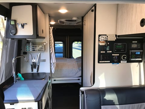 Wanna Getta Away Mobile  -2021 Winnebago Revel Campervan in Hercules