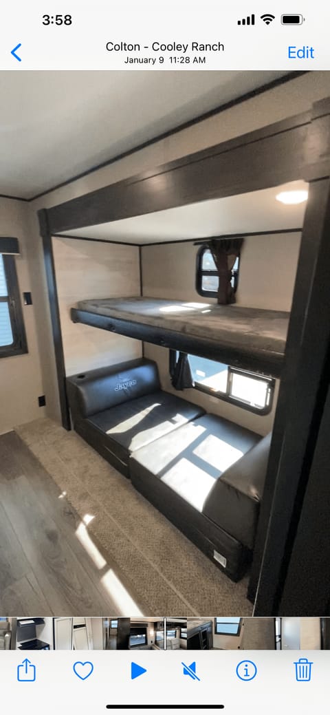 2021 Jayco JayFlight 32BHDS - BUNKHOUSE/2 BEDROOMS Towable trailer in Southern California