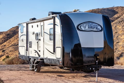 "The Vibe" Good Time Trailer (Sleeps 9) Towable trailer in Palmdale