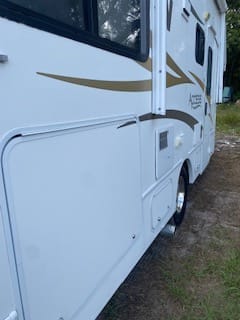 2012 Winnebago Access 24V Veicolo da guidare in Okeechobee