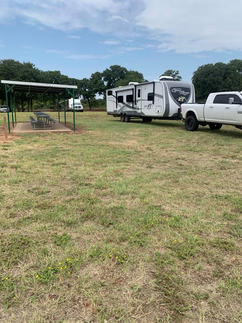 2020 Highland Ridge RV Open Range OT328BHS Towable trailer in Granbury