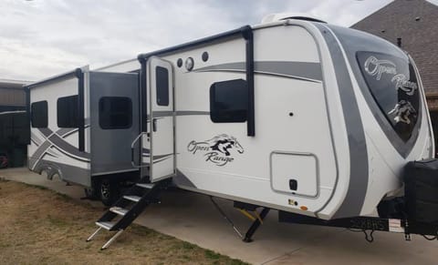 2020 Highland Ridge RV Open Range OT328BHS Towable trailer in Granbury