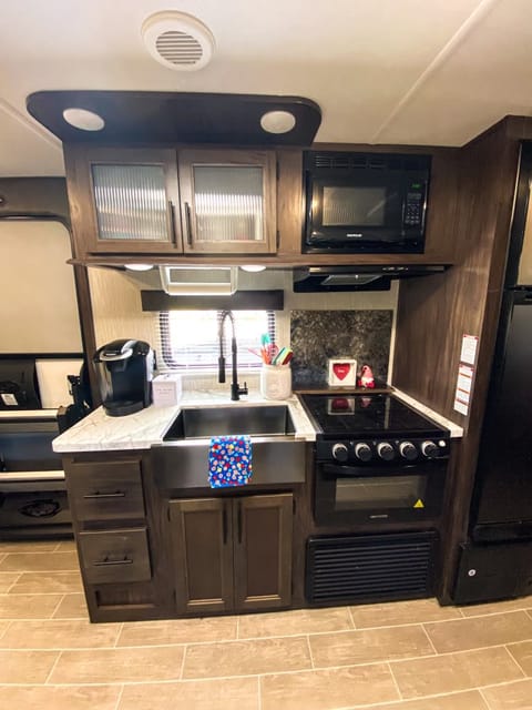 2020 Forest River RV Cherokee Grey Wolf 23DBH Tráiler remolcable in Plant City