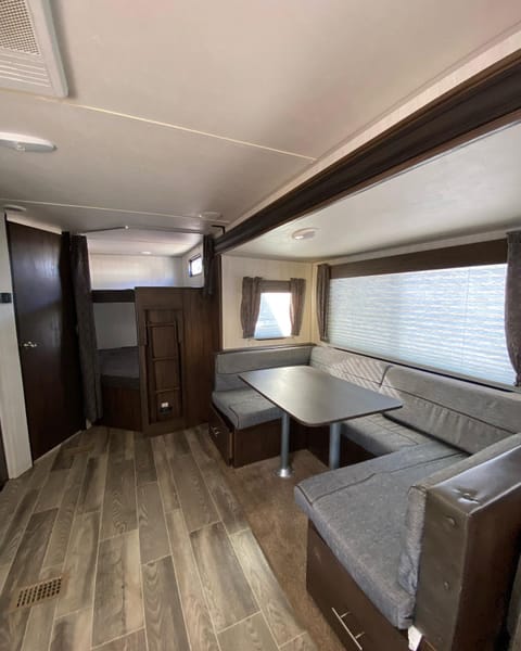 2019 Forest River RV Cherokee 274DBH Towable trailer in Reno