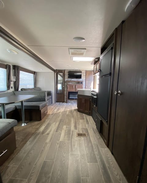 2019 Forest River RV Cherokee 274DBH Towable trailer in Reno