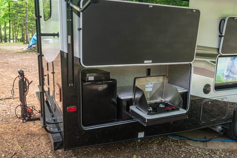 Nova - Mobile Forward Basecamp (Veteran Owned) Drivable vehicle in Murfreesboro