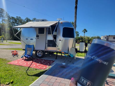 2020 Airstream Bambi DOG FRIENDLY w/Starlink Inter Towable trailer in Pembroke Pines