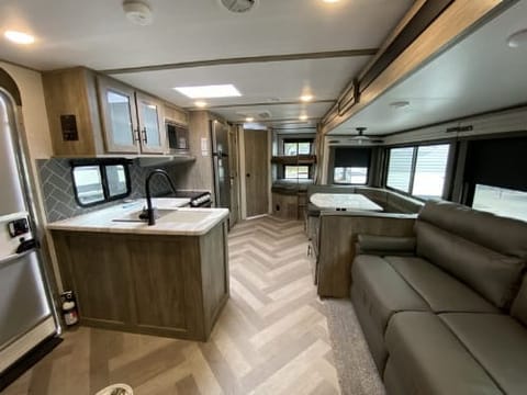 2021 Forest River RV Salem Hemisphere 26BH Towable trailer in Lake Norman