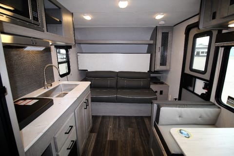 2021 Heartland Mallard 180BH (Sleeps 4+) Towable trailer in Midland