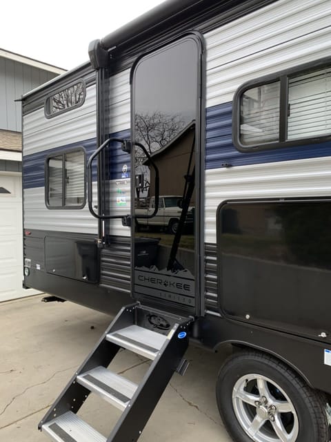 2022 Forest River RV Cherokee 264BH Towable trailer in Kennewick