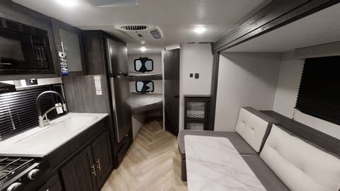 2022 Forest River RV Ozark 1680BSK Towable trailer in Hudson