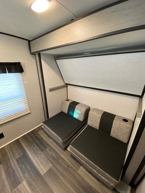 2020 Heartland Mallard 33 Towable trailer in Pass Christian