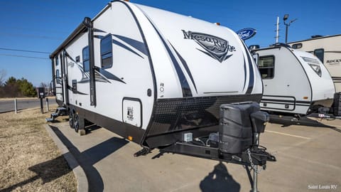 2018 Highland Ridge RV Mesa  Ridge Lite MR2802BH Towable trailer in Collinsville