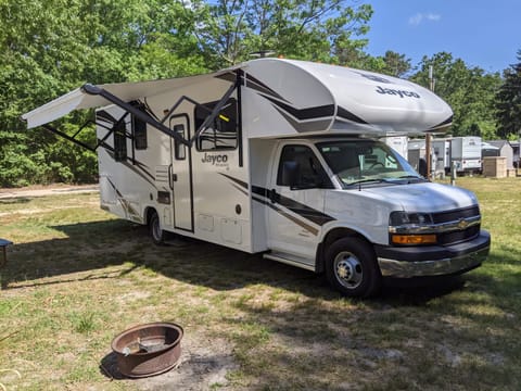 2020 Jayco Redhawk SE 27N Drivable vehicle in Stafford Township