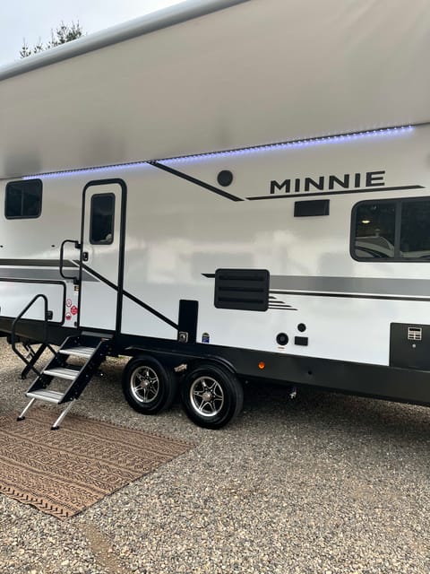 2022 Winnebago Minnie Tráiler remolcable in Exeter