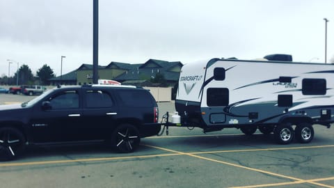 2018 Starcraft Launch Outfitter 7 19BHS Towable trailer in Billings